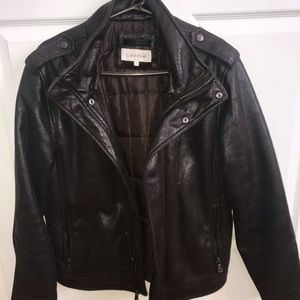 Men’s brown leather bomber